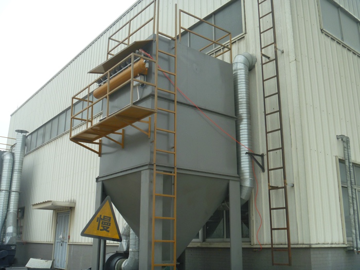 2萬(wàn)風(fēng)量布袋除塵器